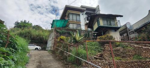 Baguio House | Hut on the Hill Baguio City