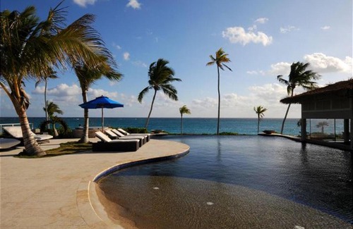Governor's Harbour House | Hut Pointe #6 By Eleuthera Vacation Rentals