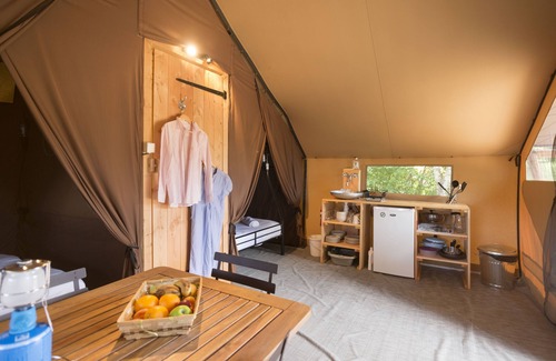 Saint-Alban-de-Montbel RV Rental | Huttopia Lac d'Aiguebelette