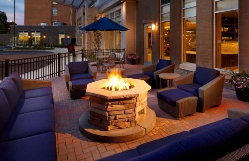 Bloomfield Hotel | Hyatt House Pittsburgh Bloomfield Shadyside