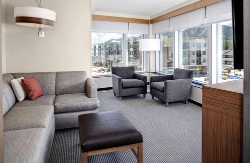 Transit Village Hotel | Hyatt Place Boulder/Pearl Street