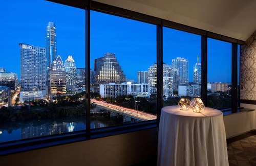 Downtown Austin Hotel | Hyatt Regency Austin