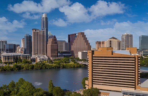 Downtown Austin Hotel | Hyatt Regency Austin