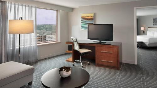 Downtown Cincinnati Hotel | Hyatt Regency Cincinnati
