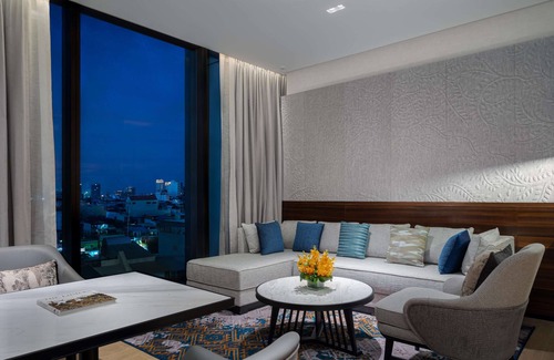 Daun Penh Hotel | Hyatt Regency Phnom Penh