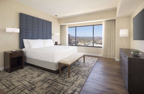 Downtown Phoenix Hotel | Hyatt Regency Phoenix