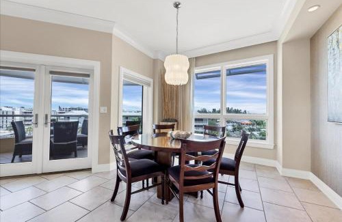 Siesta Key House | Hyatt Residences on Siesta Key Beach - A Premier Hotel Experience!
