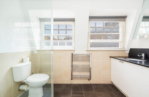 Bayswater Apartment | Hyde Park Adventures