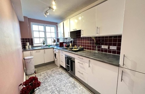 Bryanston and Dorset Square Apartment | Hyde Park Comfortable Family Apartment