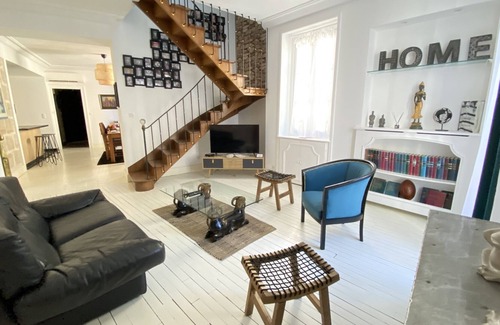 Brive-la-Gaillarde Apartment | Hyper center duplex apartment