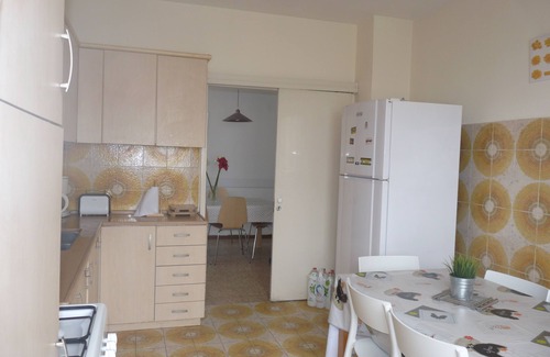 Netanya Apartment | Hyper Center Large kosher family apartment very clear clean
