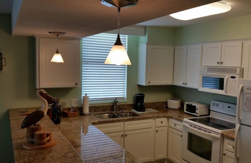 North Myrtle Beach Condo | Hyperion Towers #401