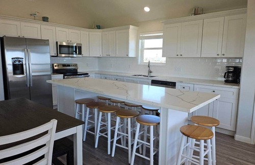 Port Bolivar House | Hypnotic Beach View! Sleeps 20