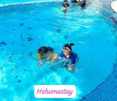 Tanjung Tanah Merah Apartment | Hzhomestay tepi pantai telok kemang,FREE WIFI,CUCKOO,3ROOM,SECURITY GUARD 24HOURS