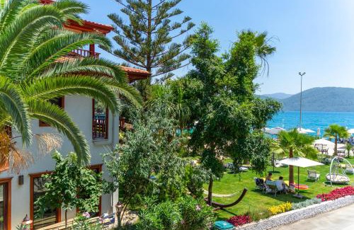 Akyaka Hotel | İskelem Otel