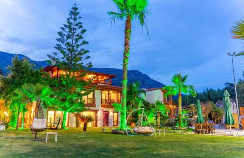 Akyaka Hotel | İskelem Otel