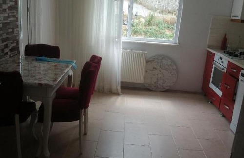 Yomra Apartment | İskender home