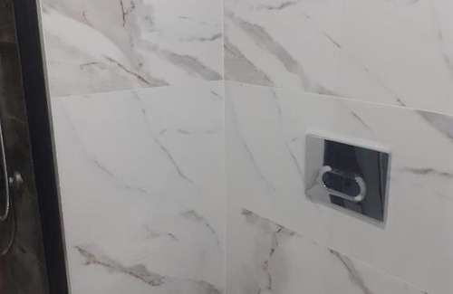 Esenyurt Apartment | İstanbul da Göl ve Şehir Manzaralı, WiFi Erişimli Muhteşem Daire