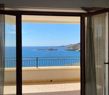 Augusta House | I Tri Scogghi , il mare dalla tua camera da letto