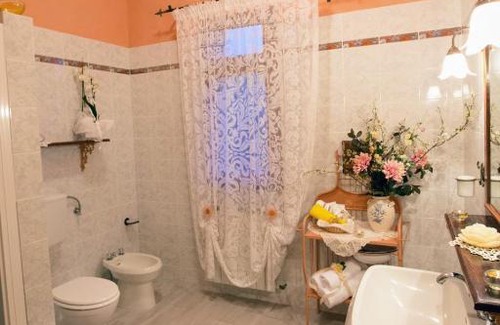 Iano Villa | Iano Villa Sleeps 8 Pool Air Con WiFi