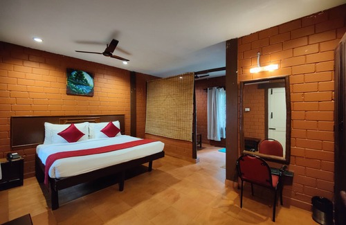 Pollachi Hotel | Ibex River Resort , Pollachi