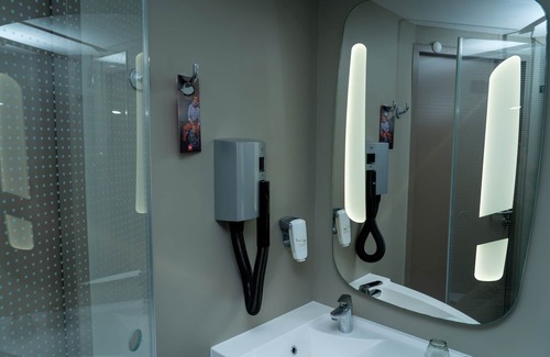 Bab Ezzouar Hotel | ibis Alger Aéroport