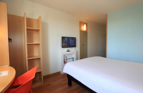 Aurillac Hotel | ibis Aurillac