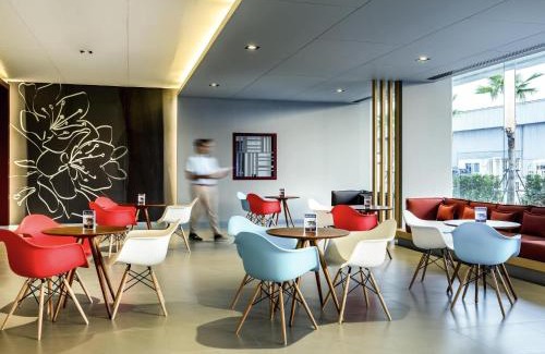 Ban Mai Hotel | ibis Bangkok IMPACT