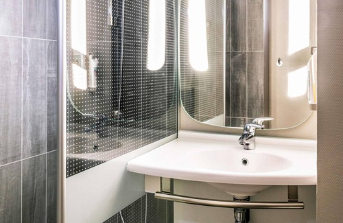Bourg-en-Bresse Hotel | ibis Bourg En Bresse