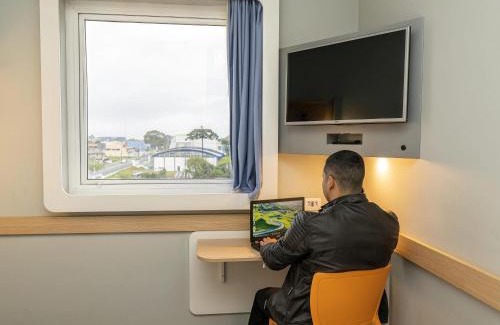 Aguas Belas Hotel | ibis budget Curitiba Aeroporto