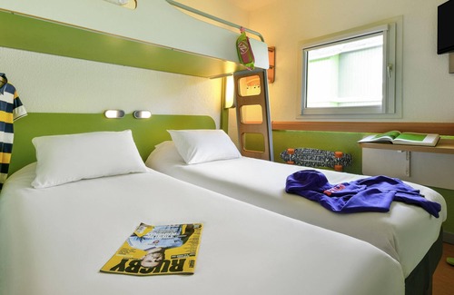 Aubiere Hotel | ibis budget Clermont Ferrand Sud