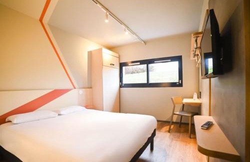 Chasseneuil-du-Poitou Hotel | ibis budget Site du Futuroscope