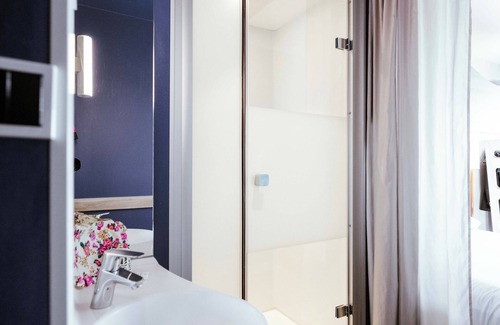 Findel Hotel | ibis budget Luxembourg Aéroport