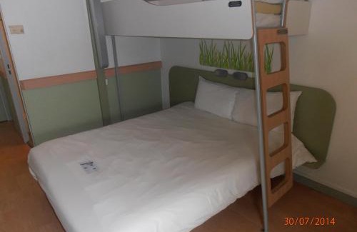 Saint Clair Hotel | Ibis Budget Lyon Caluire Cité Internationale