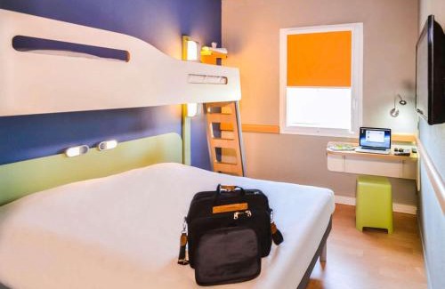 Saint-Martin-de-Crau Hotel | Ibis Budget Porte de Camargue