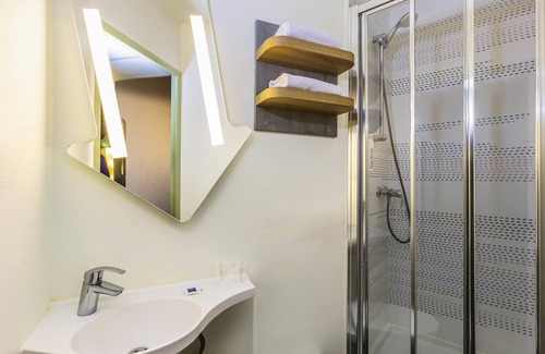 Le Kremlin-Bicetre Hotel | ibis budget Paris Porte d'Italie Est
