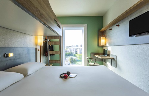 Le Kremlin-Bicetre Hotel | ibis budget Paris Porte d' Italie Ouest