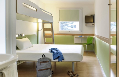 Poitiers Hotel | ibis budget Poitiers Centre Gare