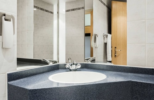 Chesterfield Hotel | ibis Chesterfield Centre – Market Town