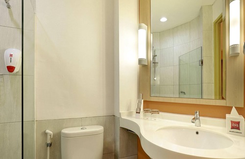 Gambir Hotel | Ibis Jakarta Harmoni
