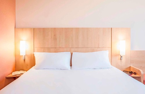 Borehamwood Hotel | ibis London Elstree Borehamwood