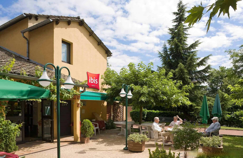 Dardilly Hotel | ibis Lyon Nord