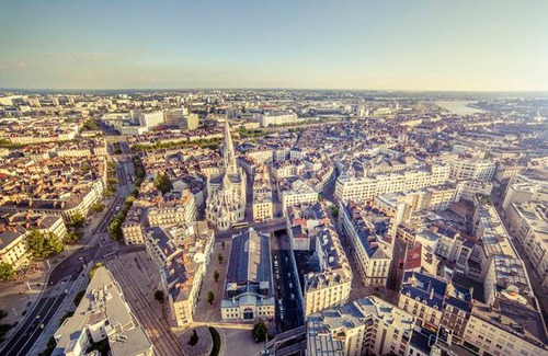 Madeleine-Champ de Mars Hotel | ibis Nantes Centre Gare Sud