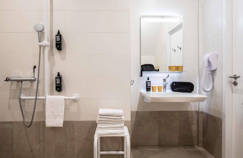 Quartier du Pont-de-Flandre Hotel | ibis Paris La Villette Cité des Sciences 19ème