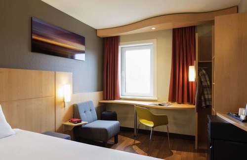 Municipality of Vlaardingen Hotel | ibis Rotterdam Vlaardingen