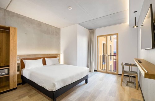 Ajaccio Hotel | ibis Styles Ajaccio Napoleon