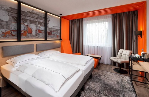 Niederschoneweide Hotel | ibis Styles Berlin Treptow