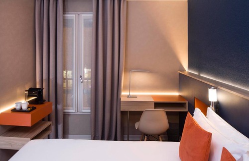 Bourg-la-Reine Hotel | ibis Styles Bourg La Reine