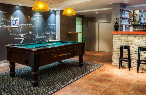Chateaubernard Hotel | ibis Styles Cognac