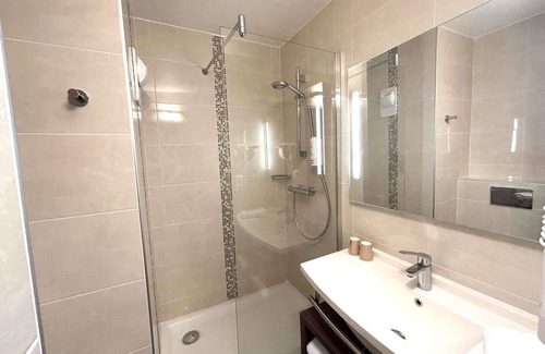 Barentin Hotel | ibis Styles Rouen Nord Barentin